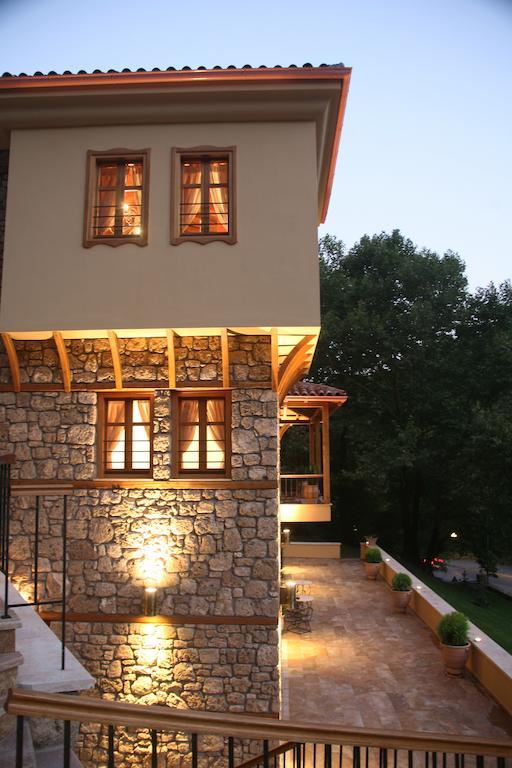 Káto Loutrákion Roes Suites المظهر الخارجي الصورة
